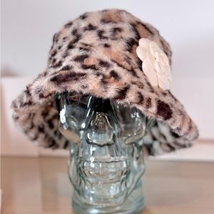 Custom Fur Bucket Hat Plush warm Chanel Camellia flower Animal Print